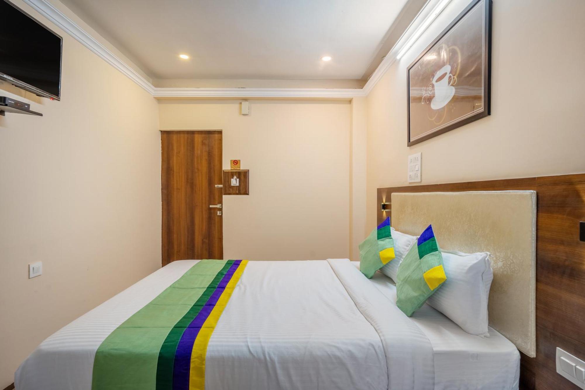 Treebo Sunheads Hotel Pangim Exterior foto