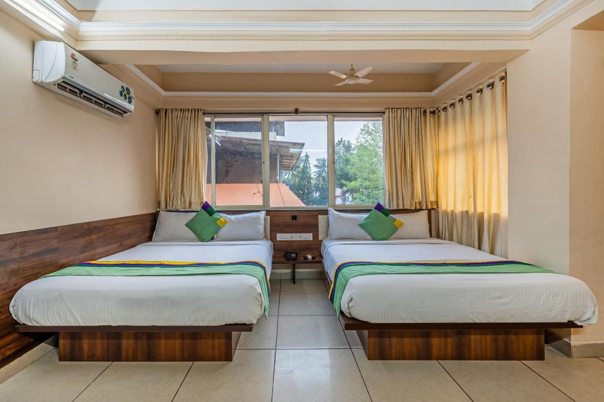 Treebo Sunheads Hotel Pangim Exterior foto